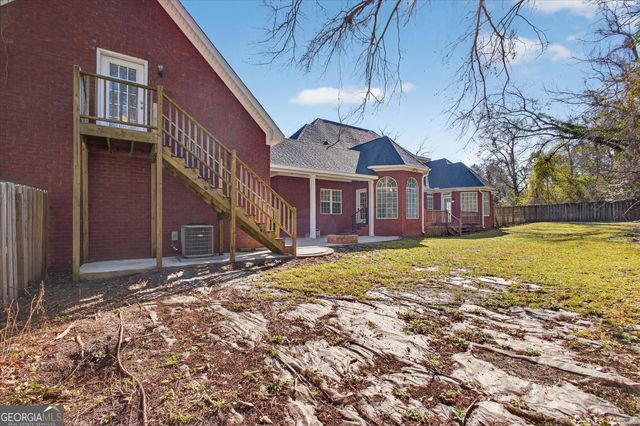 2001 Glen Oaks Drive, Statesboro, GA 30461