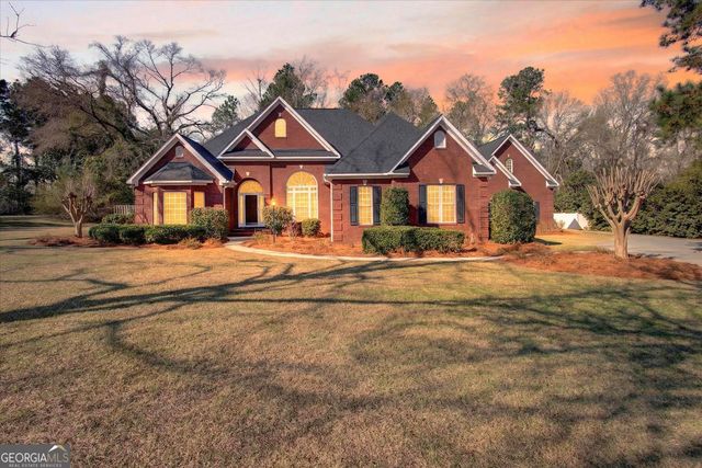 2001 Glen Oaks Drive, Statesboro, GA 30461