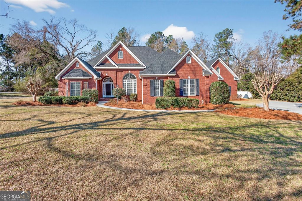 2001 Glen Oaks Drive, Statesboro, GA 30461