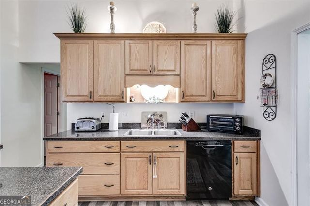 144 Bobs Drive, Mableton, GA 30126