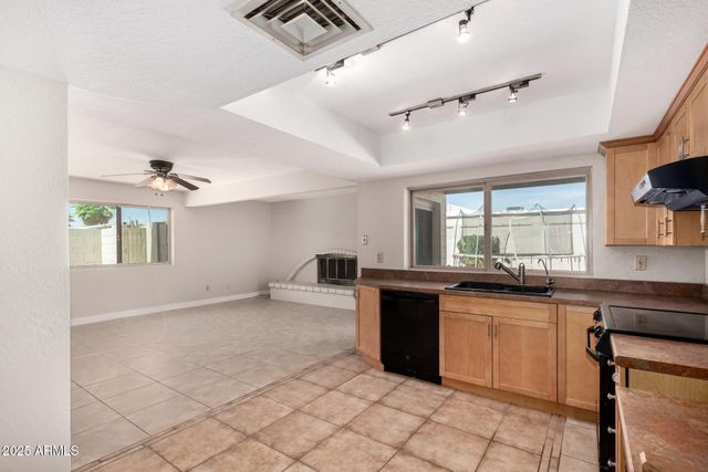 2642 W ONZA Avenue, Mesa, AZ 85202