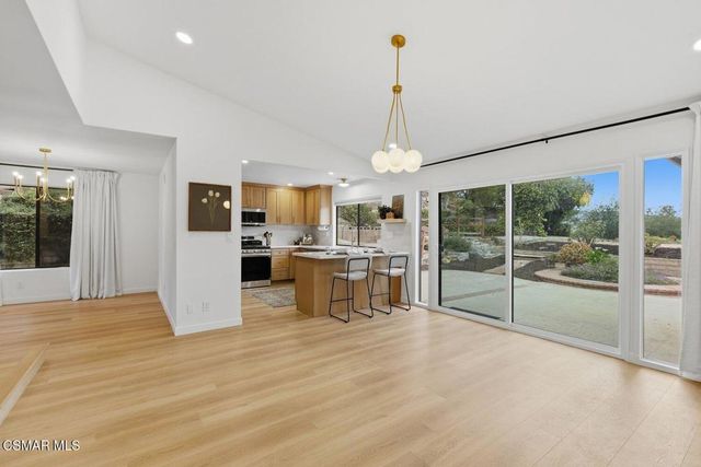 822 Rim Crest Drive, Westlake Village, CA 91361