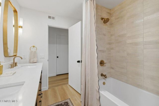 822 Rim Crest Drive, Westlake Village, CA 91361