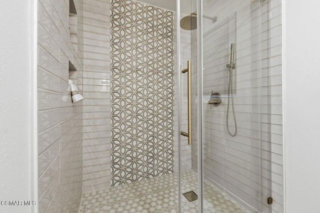 822 Rim Crest Drive, Westlake Village, CA 91361