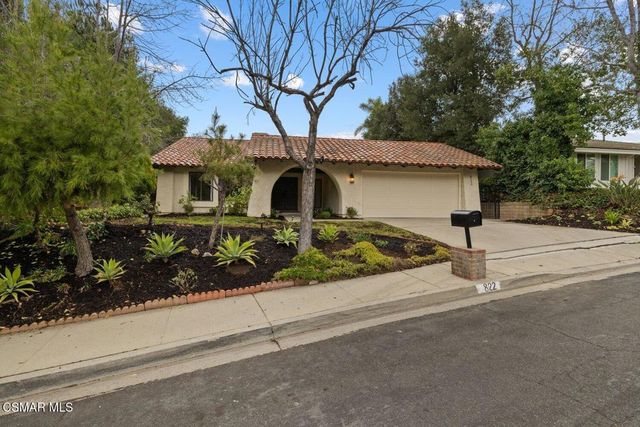 822 Rim Crest Drive, Westlake Village, CA 91361