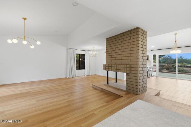 822 Rim Crest Drive, Westlake Village, CA 91361