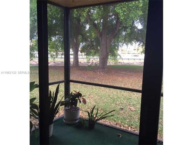 9733 SW 138th Ave IB1R, Miami, FL 33186