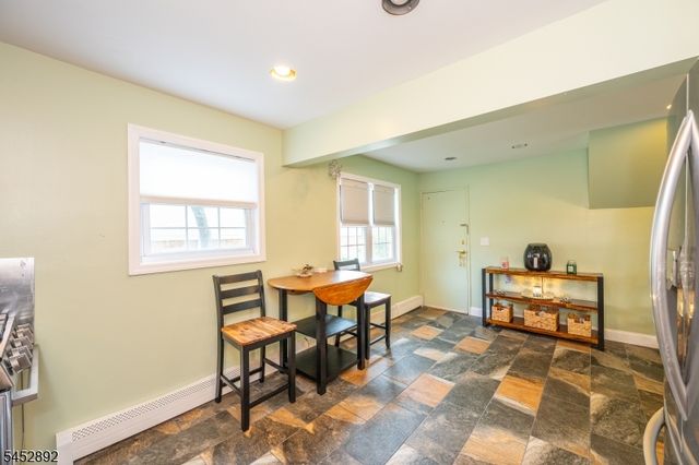 1247 Valley Rd A, Wayne Twp., NJ 07470