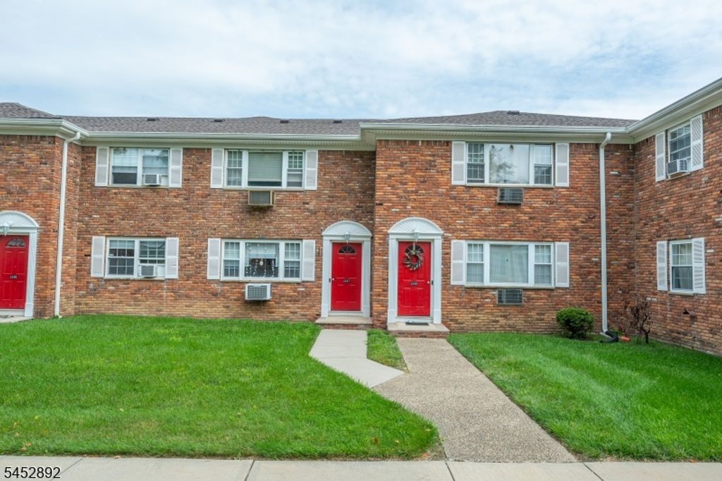 1247 Valley Rd A, Wayne Twp., NJ 07470
