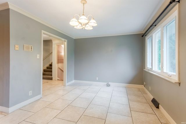 12 Caranza Drive, Evansville, IN 47710