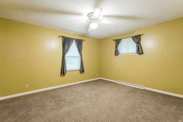 12 Caranza Drive, Evansville, IN 47710