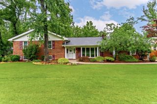 12 Caranza Drive, Evansville, IN 47710