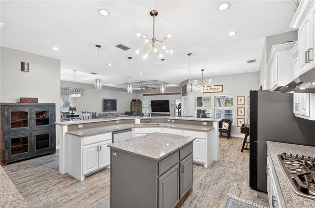 15705 DYNA St, Corpus Christi, TX 78418