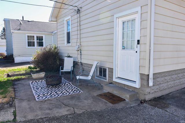 2120 E Blackford Avenue, Evansville, IN 47714