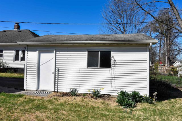 2120 E Blackford Avenue, Evansville, IN 47714