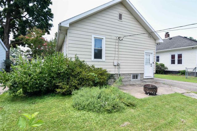 2120 E Blackford Avenue, Evansville, IN 47714
