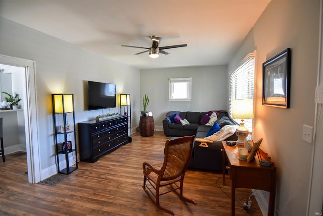 2120 E Blackford Avenue, Evansville, IN 47714