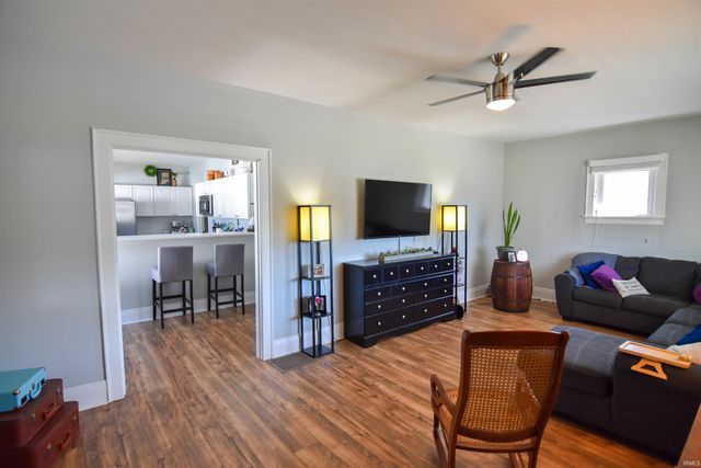 2120 E Blackford Avenue, Evansville, IN 47714