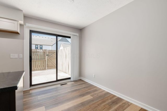 410 Edinburgh Road, 410, Dublin, OH 43017