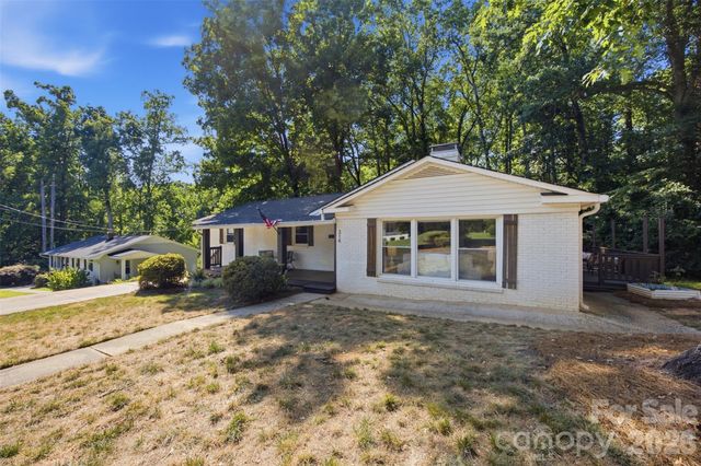 314 Dogwood Lane, Belmont, NC 28012