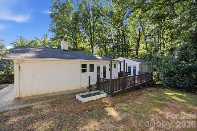 314 Dogwood Lane, Belmont, NC 28012