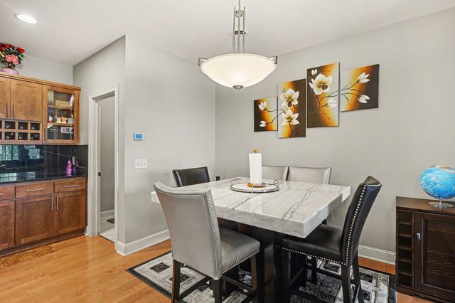 14588 Florissant Path 5090, Apple Valley, MN 55124