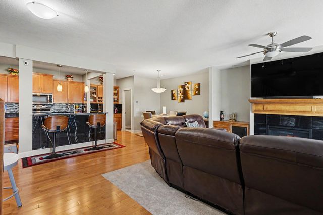 14588 Florissant Path 5090, Apple Valley, MN 55124