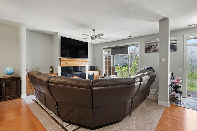 14588 Florissant Path 5090, Apple Valley, MN 55124