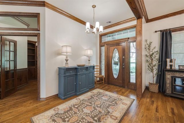 3812 Creek Bank Drive, Edmond, OK 73003