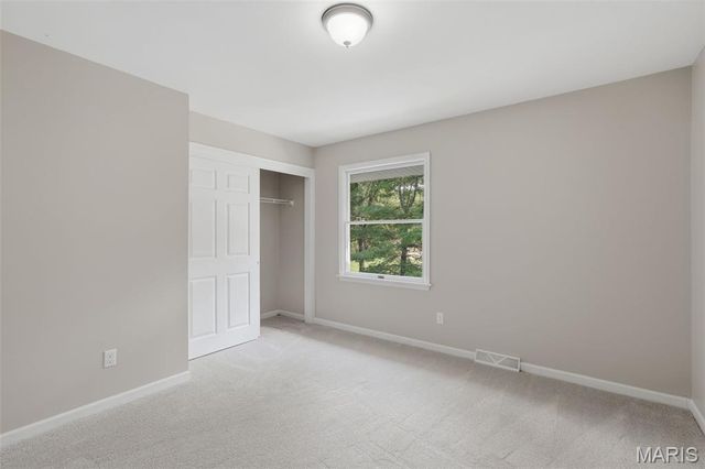17141 Chaise Ridge Road, Chesterfield, MO 63005