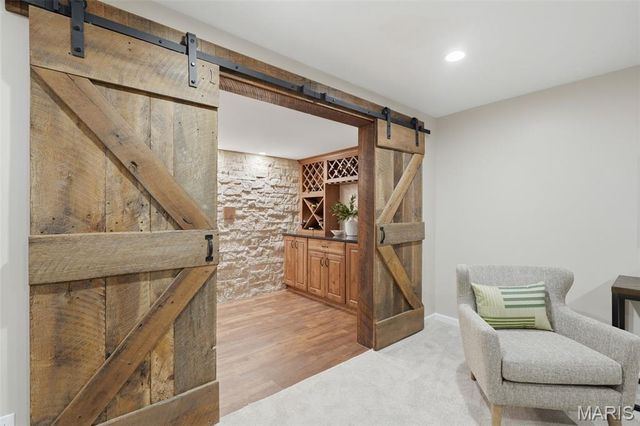 17141 Chaise Ridge Road, Chesterfield, MO 63005