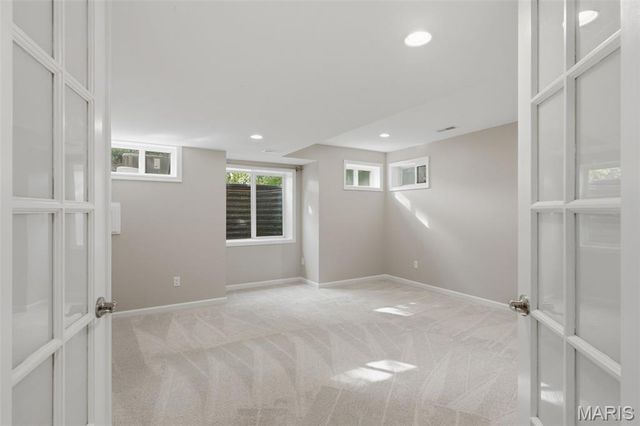 17141 Chaise Ridge Road, Chesterfield, MO 63005