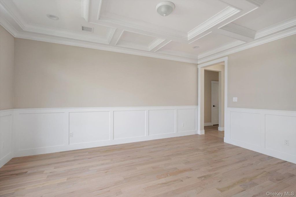 3380 Silverton Avenue, Wantagh, NY 11793 — photo 3