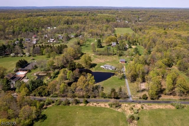 194 Locktown Flemington Rd, Delaware Twp., NJ 08822