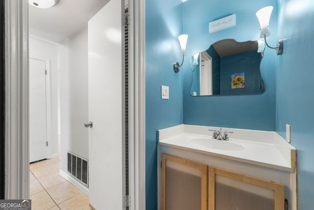 1820 Ashborough Road SE APT B, Marietta, GA 30067