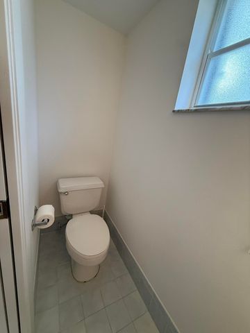 12184 SW 49th Place, Cooper City, FL 33330