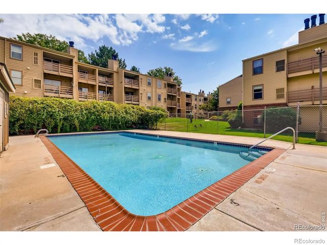 7395 E Eastman Avenue 203, Denver, CO 80231