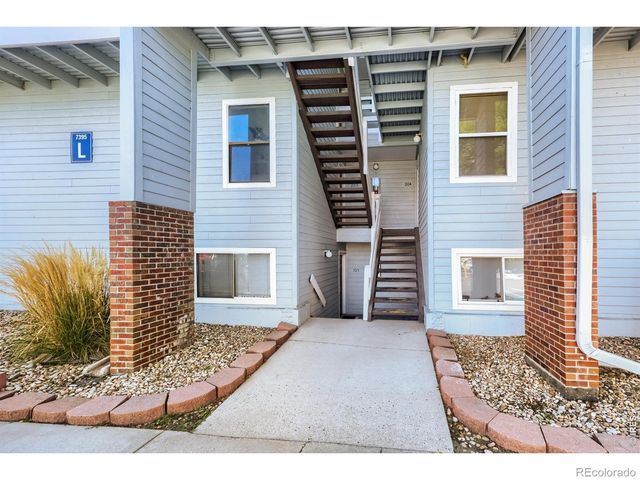7395 E Eastman Avenue 203, Denver, CO 80231