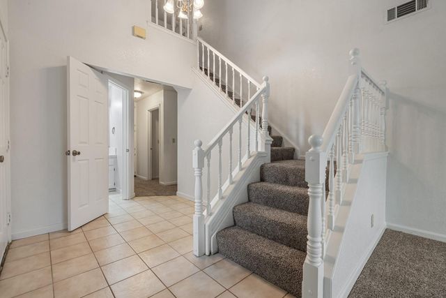 1940 N Berkeley Ave, Turlock, CA 95382