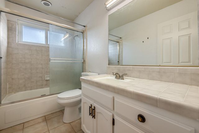 1940 N Berkeley Ave, Turlock, CA 95382