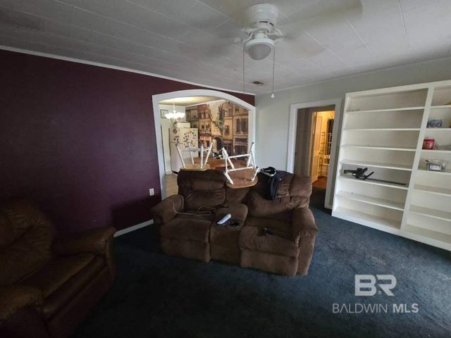 18118 Mimosa Avenue, Robertsdale, AL 36567