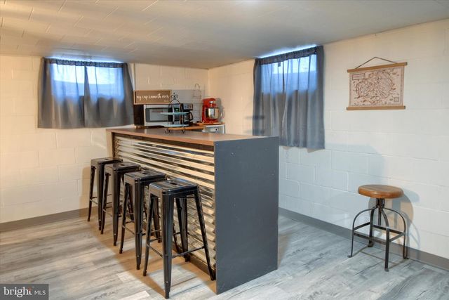 1101 CHURCH RD, East Greenville, PA 18041