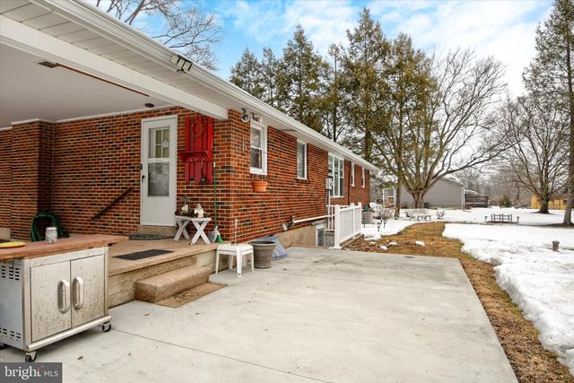 1101 CHURCH RD, East Greenville, PA 18041