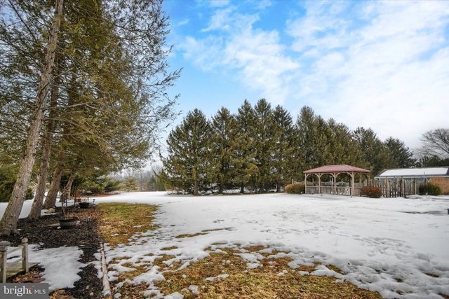 1101 CHURCH RD, East Greenville, PA 18041