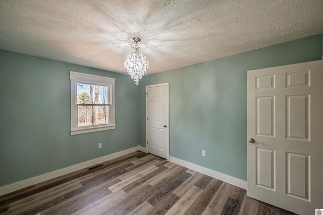 870 Lebanon Church Road, Paducah, KY 42003