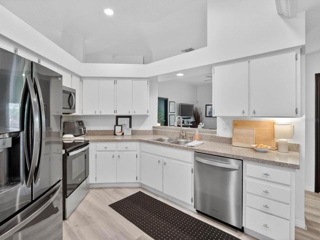 357 WATERFORD CIRCLE W, Tarpon Springs, FL 34688