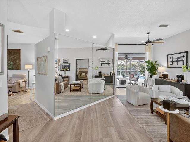 357 WATERFORD CIRCLE W, Tarpon Springs, FL 34688