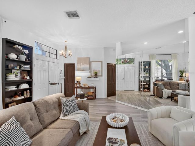 357 WATERFORD CIRCLE W, Tarpon Springs, FL 34688