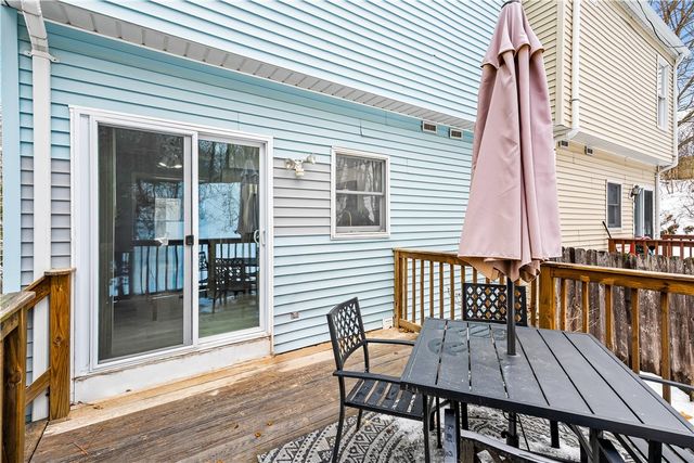 2 Riverwoods Court, East Providence, RI 02916