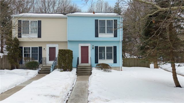2 Riverwoods Court, East Providence, RI 02916